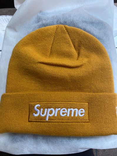 Supreme Box Logo Beanie "Yellow" (18FW)