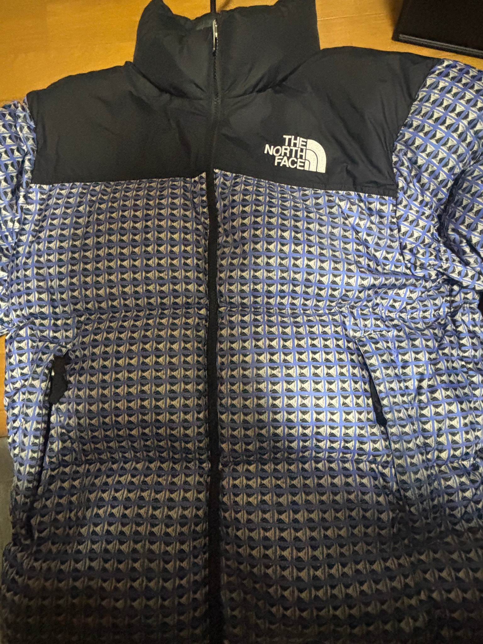 Supreme x The North Face Studded Nuptse Jacket "Royal"