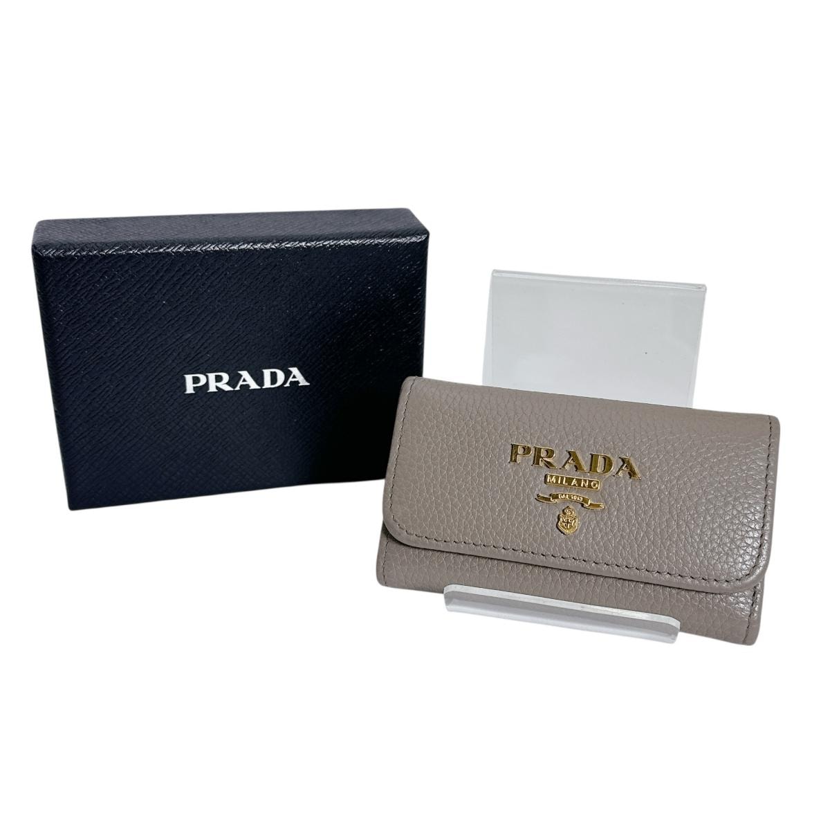プラダ PRADA サフィアーノ 1PG222 ヴィッテログレインレザー キーケース