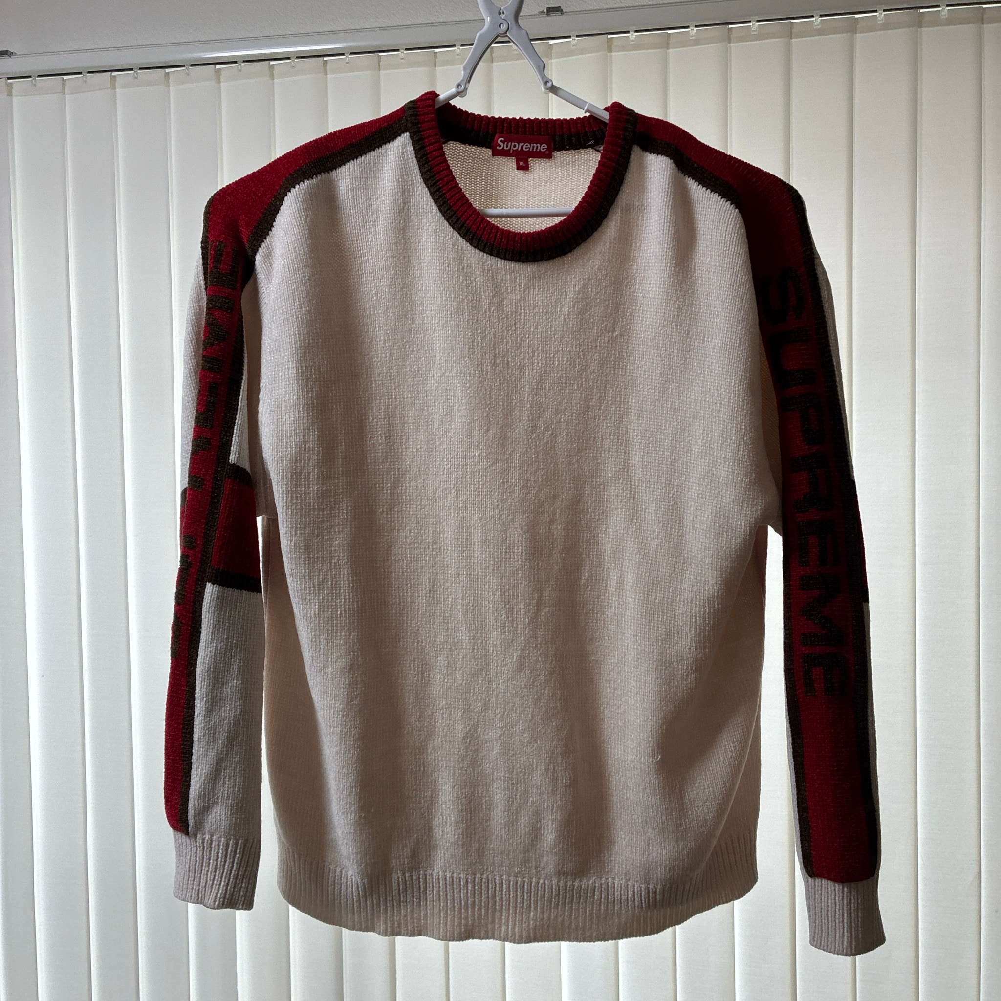 Supreme Stripe Chenille Sweater "White"