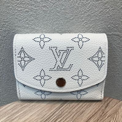 Louis Vuitton Portefeuille Iris XS Monogram Mahina Leather "Snow/Blue Orage"