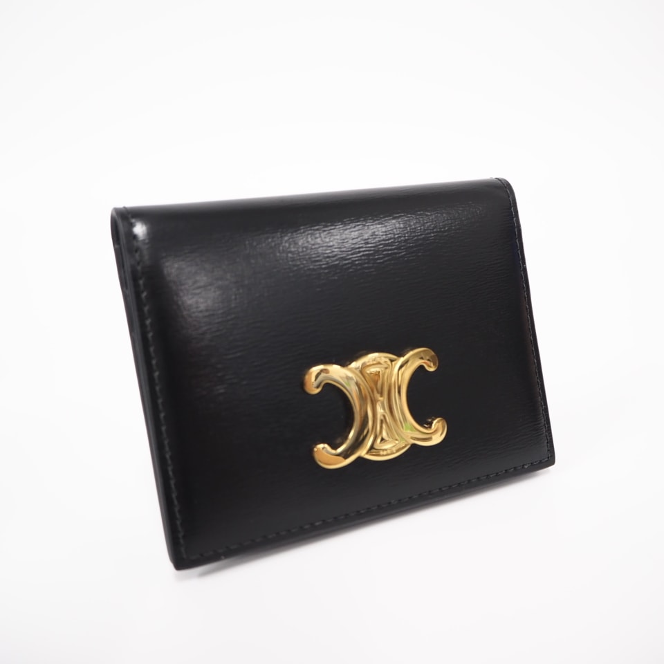 極美品 CELINE セリーヌ シャイニーカーフスキン バイフォールド トリオンフ カードホルダー 10P353DPV.38NO カードケース ブラック カーフレザー レディース