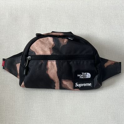 Supreme x The North Face Bleached Denim Print Roo II "Black"