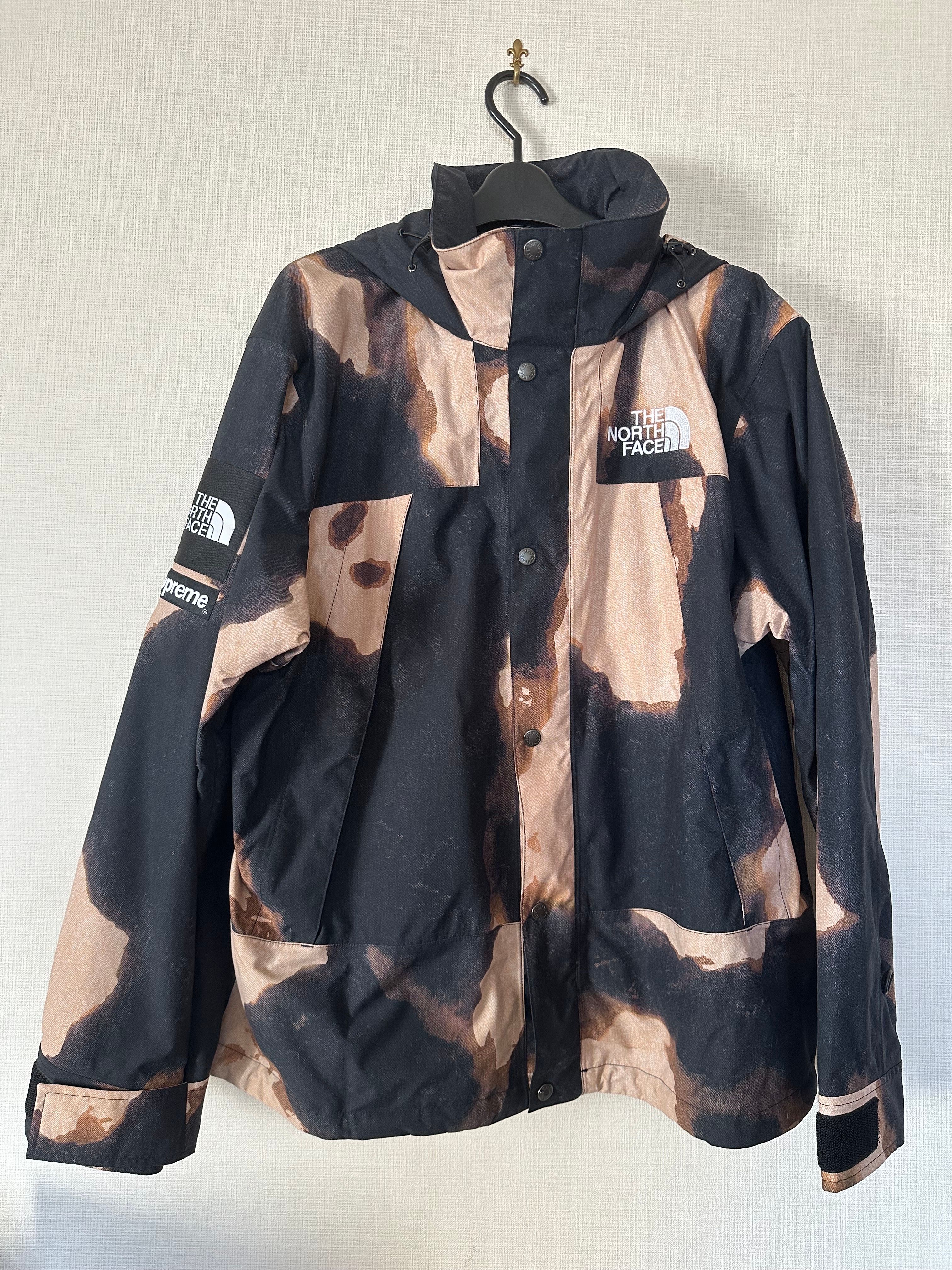 Supreme x The North Face Bleached Denim Print Mountain Jacket "Black"