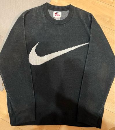 Supreme / Nike Swoosh Sweater "Black"