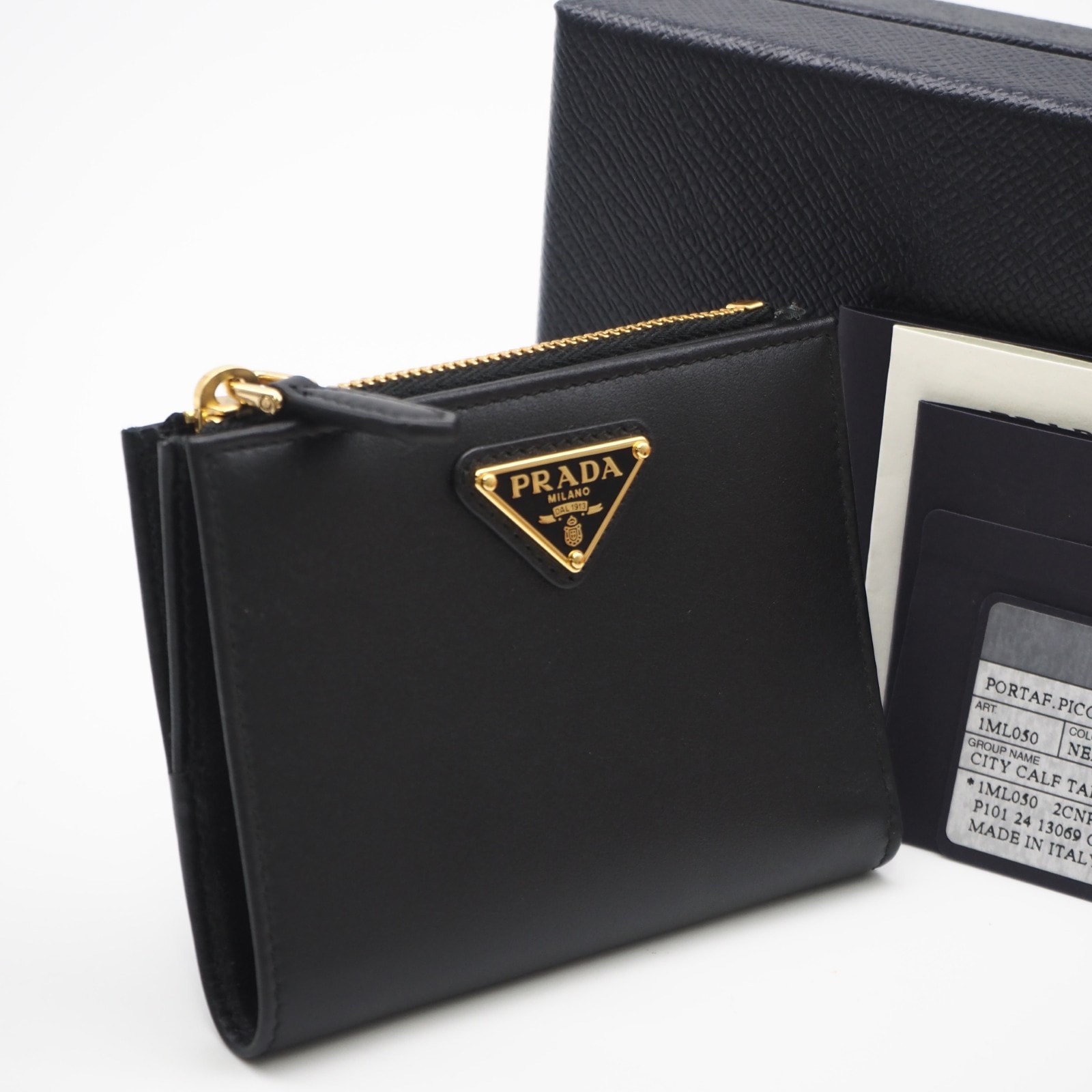 極美品 PRADA プラダ シティカーフ トライアングル 財布 ネロ 1ML050 二つ折り財布 ブラック カーフレザー レディース