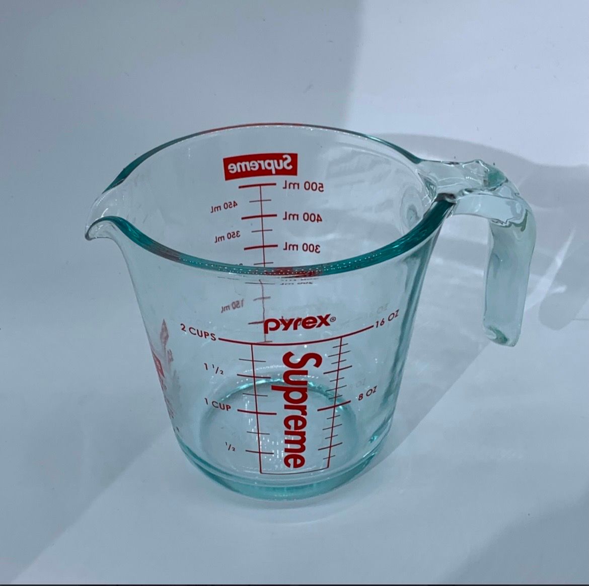 Supreme / Pyrex® 2-Cup Measuring Cup
