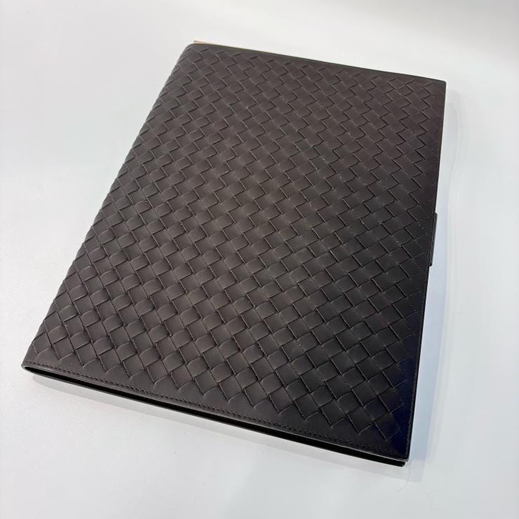 BOTTEGAVENETA イントレチャート 手帳 ノート ノートカバー A4相当 鑑定済み 正規品 ボッテガヴェネタ