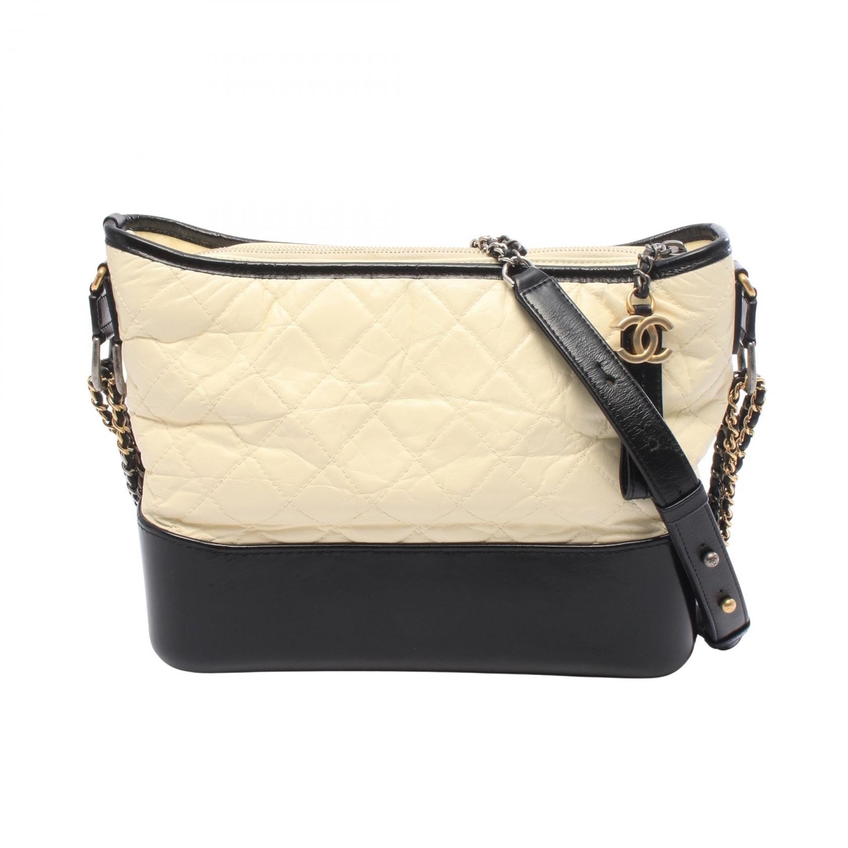 シャネル CHANEL ガブリエル ドゥ シャネル ラージ ホーボー コンビ金具 ショルダーバッグ バッグ カーフ(牛革) レザー レディース ホワイト系 / ブラック系 【中古】