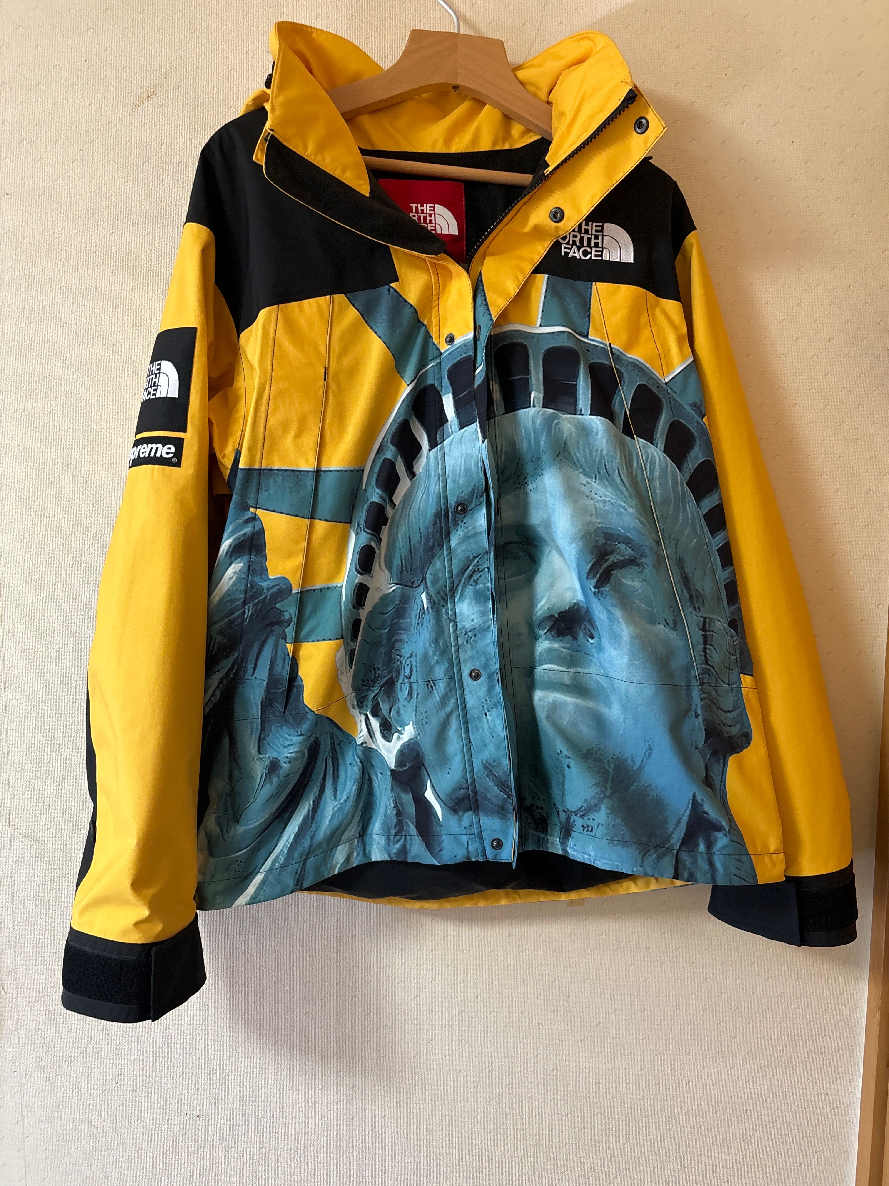 Supreme x The North Face Statue of Liberty Mountain Jacket "Yellow"