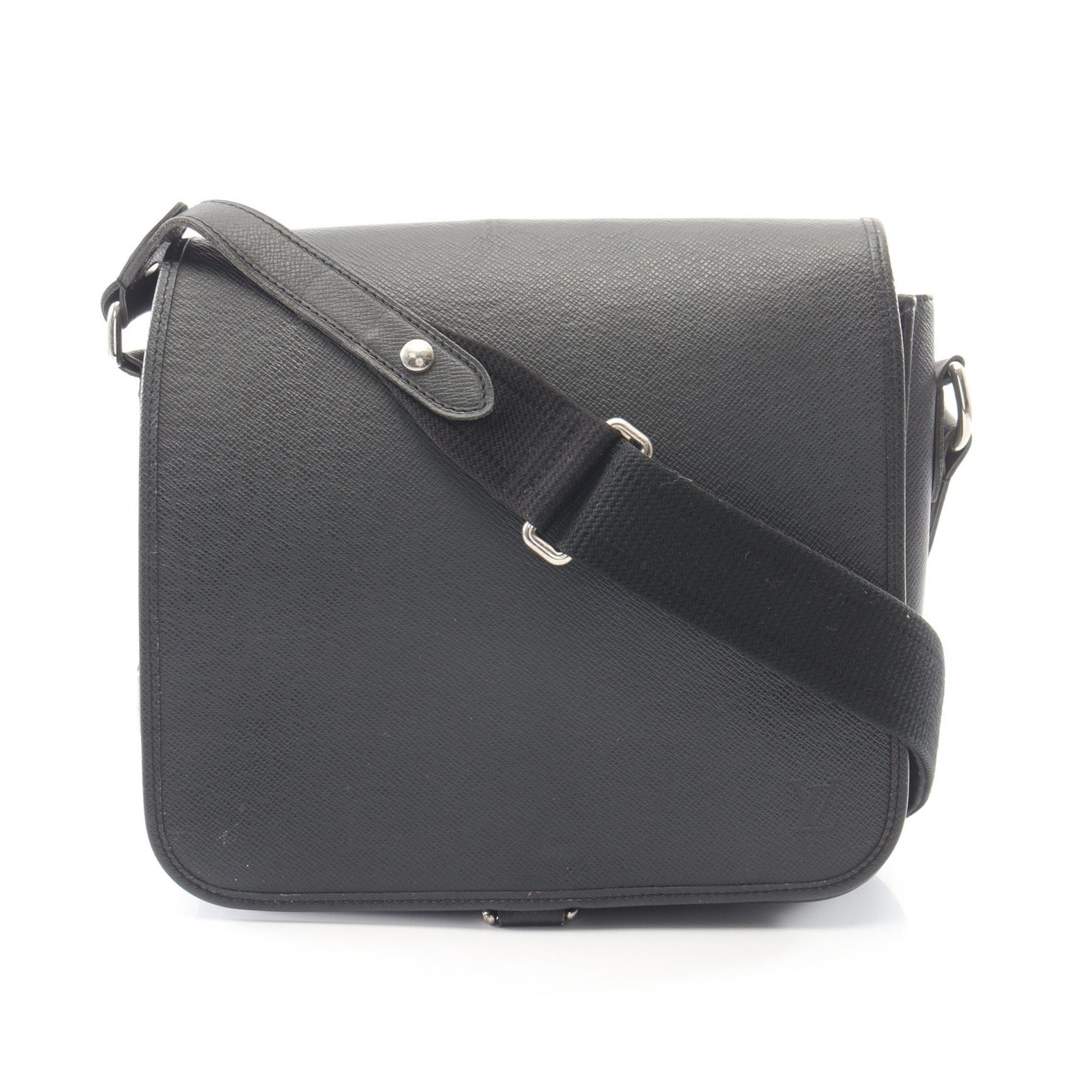 ルイ・ヴィトン LOUIS VUITTON アンドレイ タイガ アルドワーズ ショルダーバッグ バッグ レザー メンズ ブラック系 M32482 【中古】