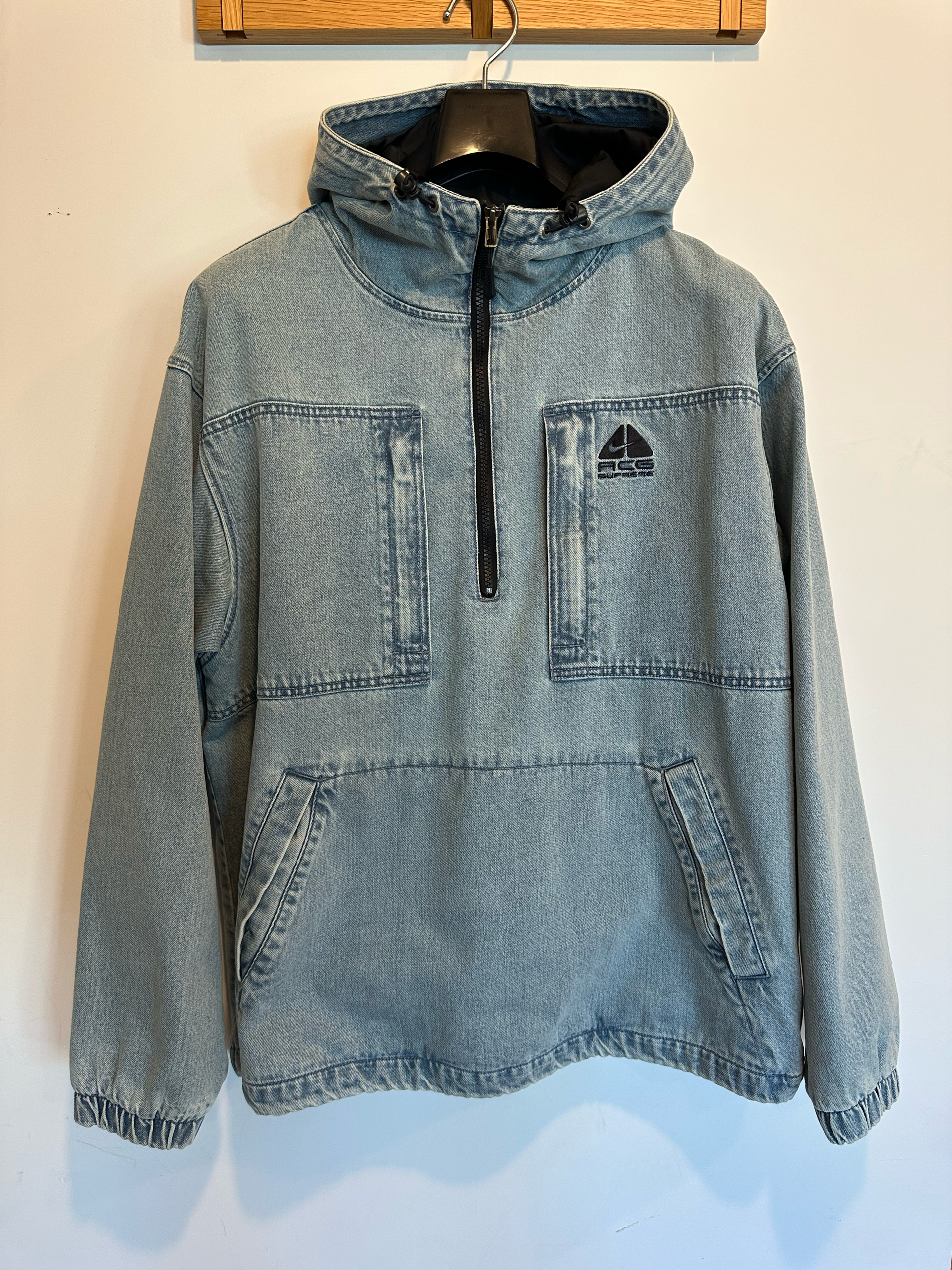 Supreme x Nike ACG Denim Pullover "Washed Blue"