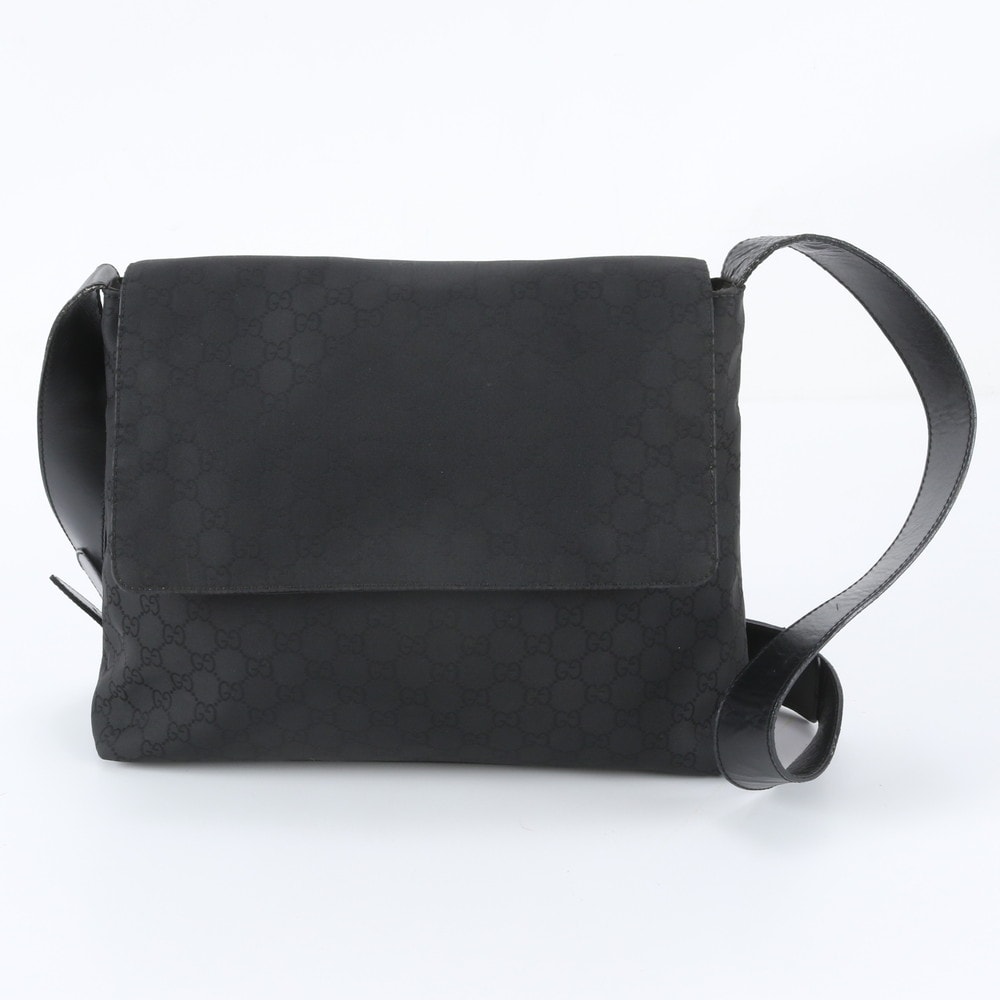 ■美品 グッチ GGナイロン 272351 ショルダーバッグ