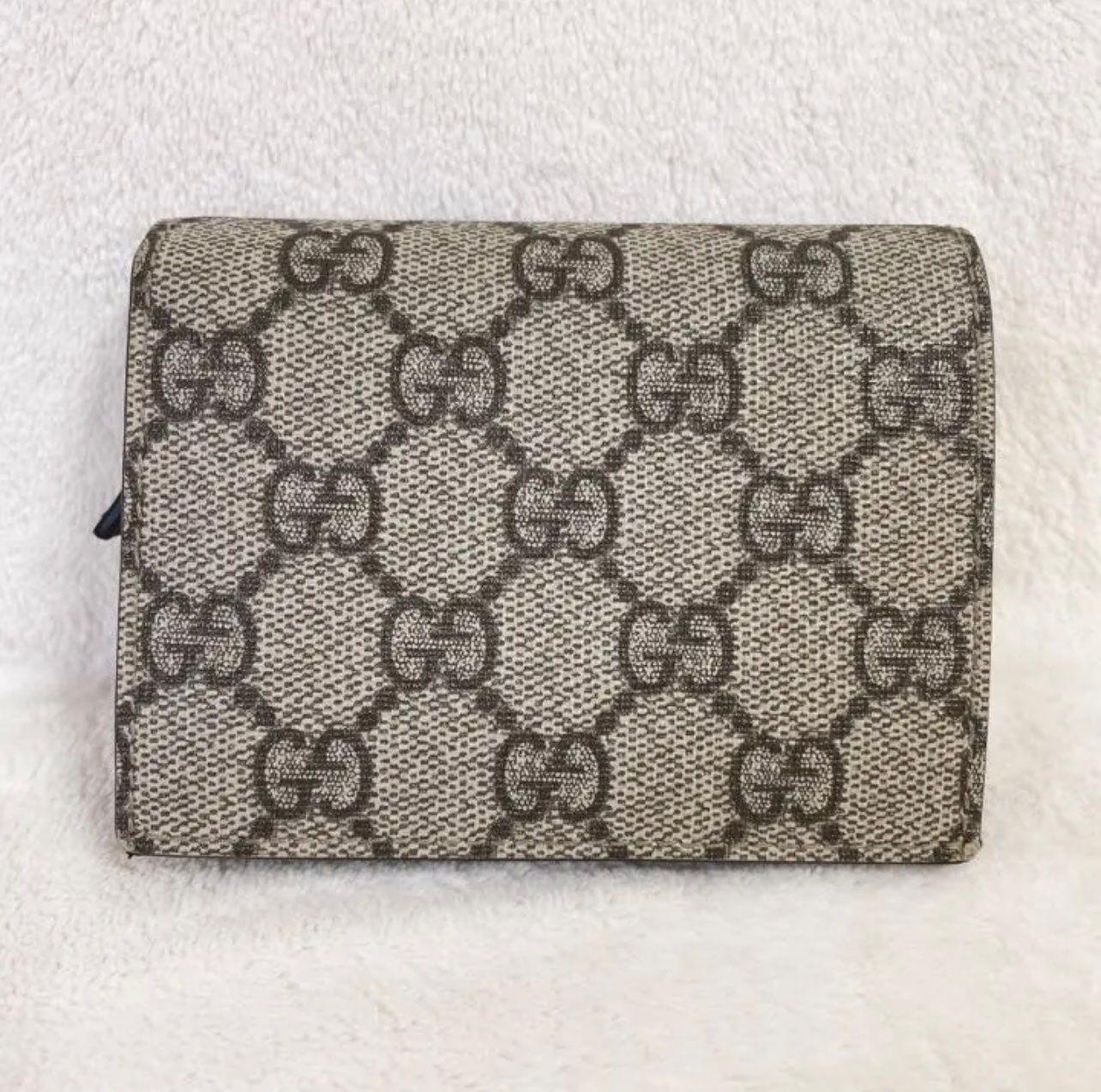 GUCCI GG Supreme Card Case "Beige"