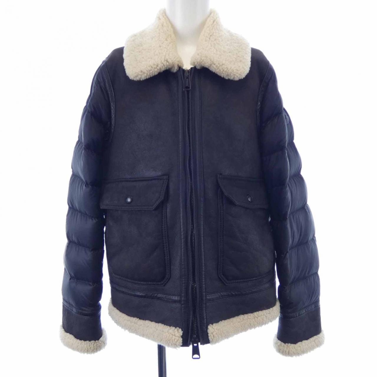 モンクレール MONCLER ダウンジャケット