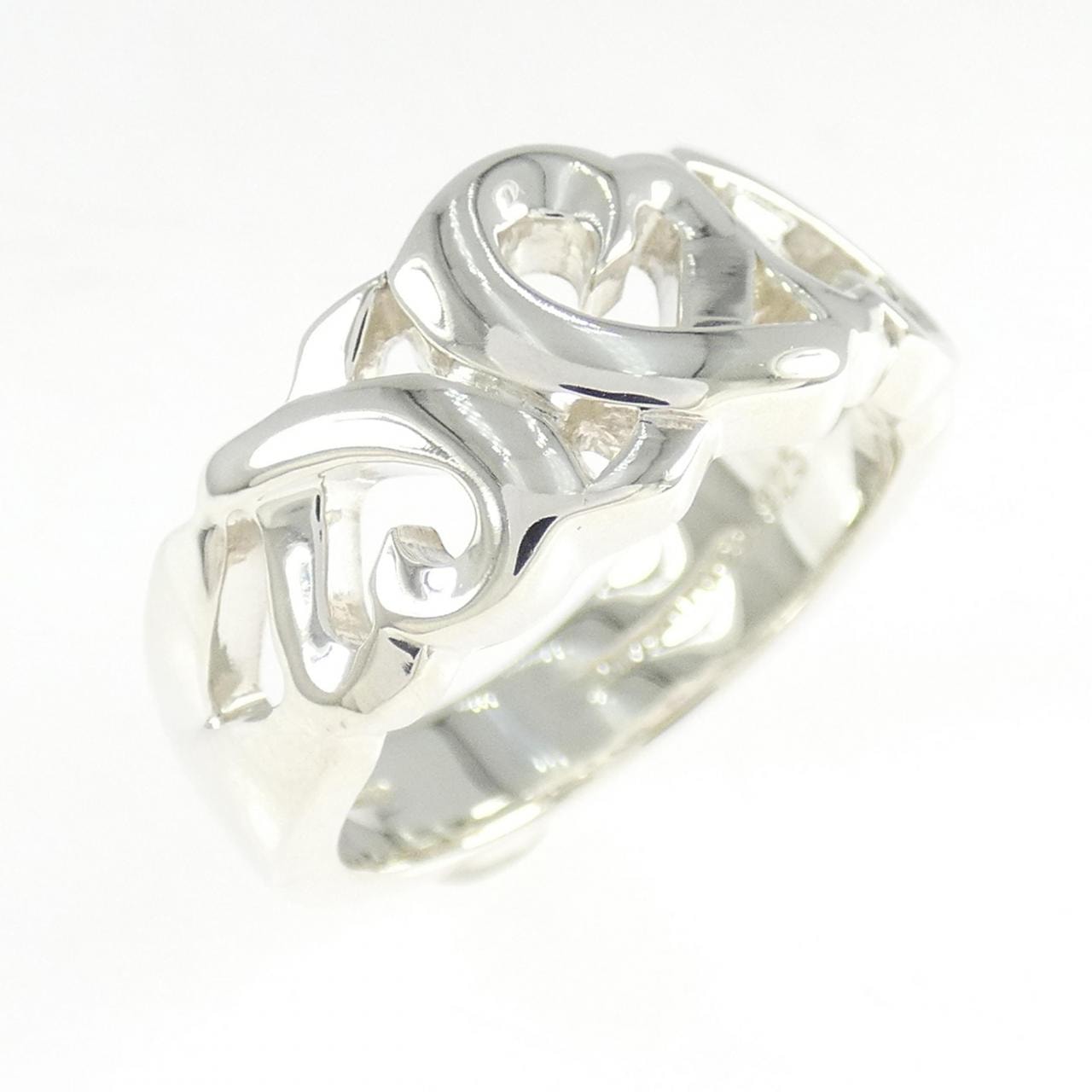 ティファニー トリプルラビングハート リング