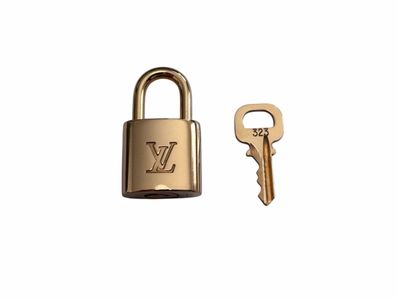 LOUIS VUITTON ルイヴィトン PadLockパドロック 番号指定不可