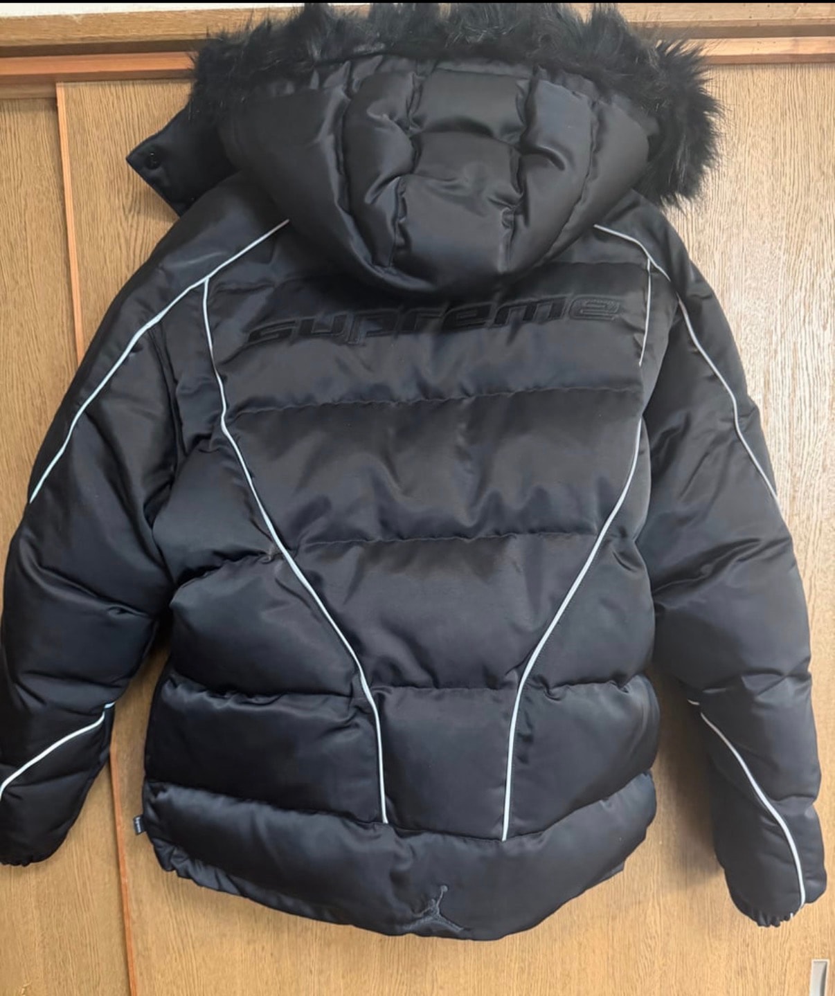 Supreme x Jordan Puffer Jacket "Black"