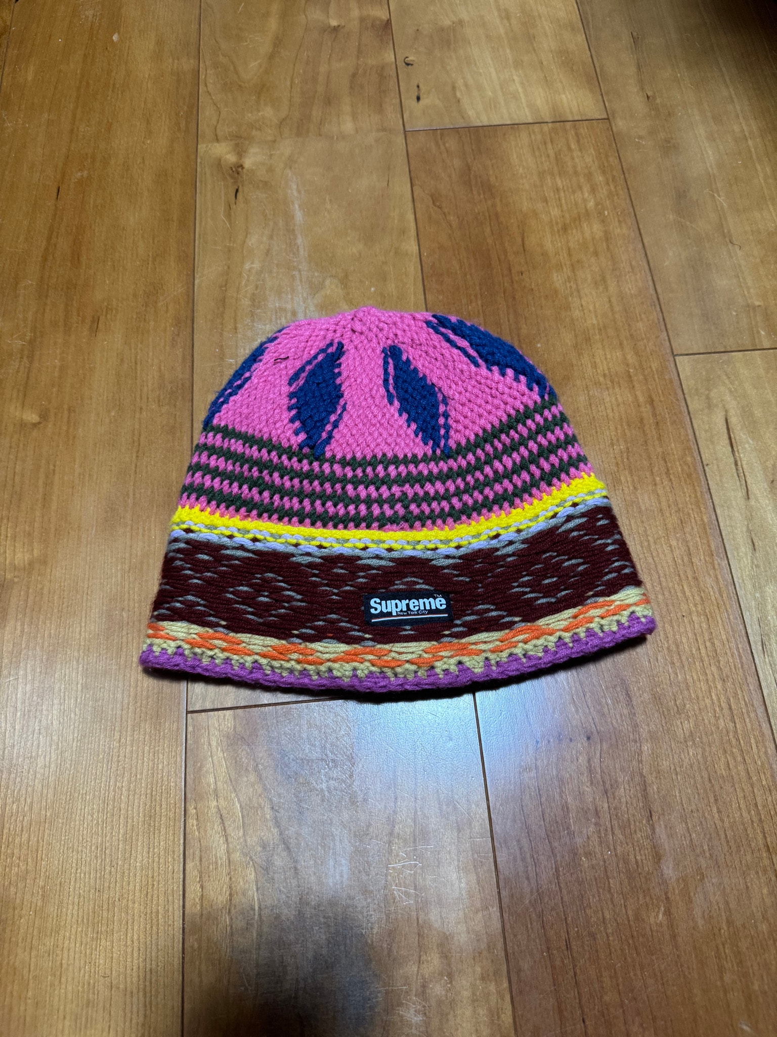 Supreme Diamond Beanie "Pink"