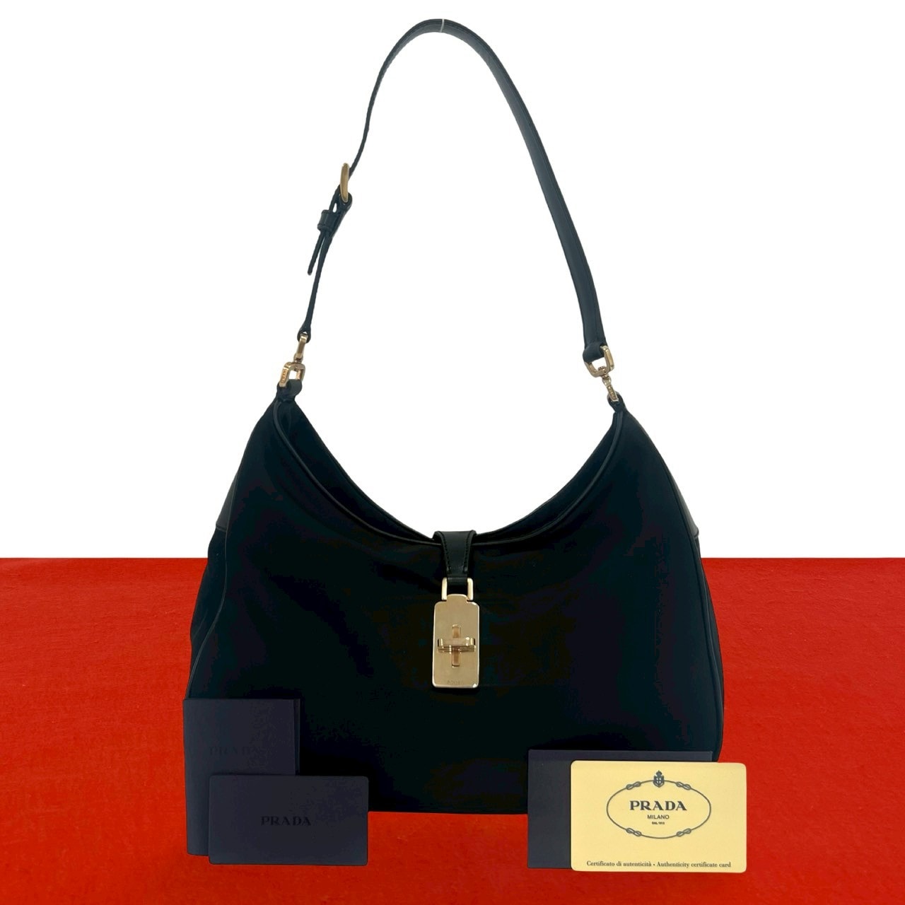 PRADA プラダ ロゴ 金具 ナイロン レザー ショルダーバッグ ブラック
 33420