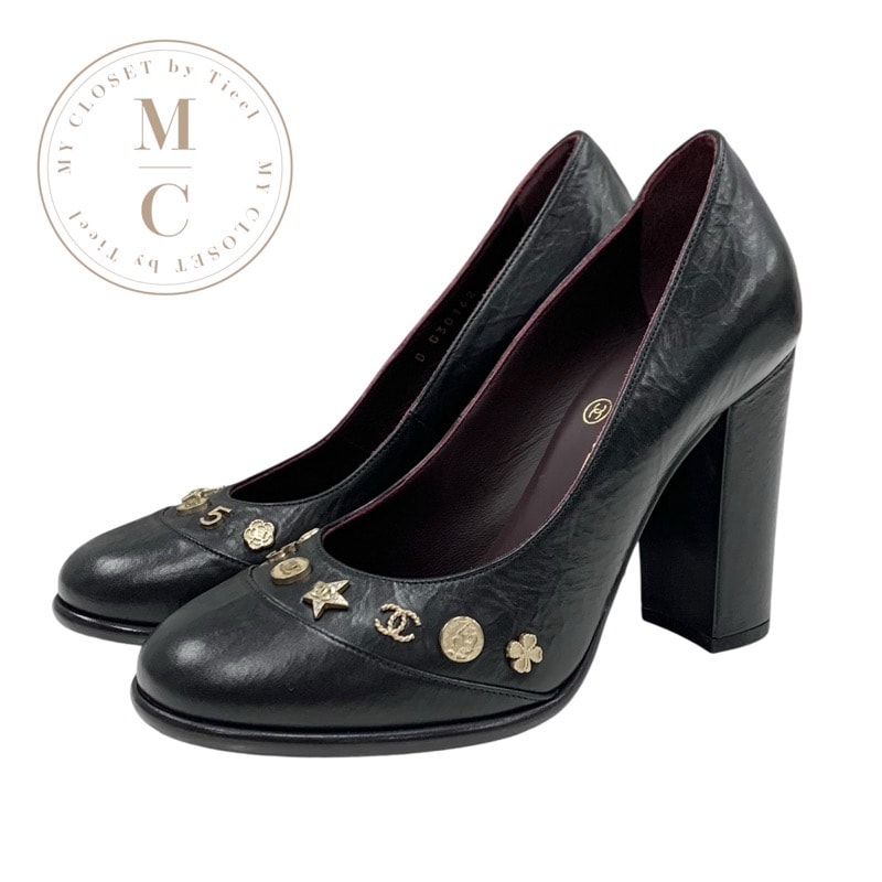 シャネル CHANEL パンプス 靴 シューズ レザー ブラック 黒 ゴールド アイコン カメリア ココマーク シワ加工