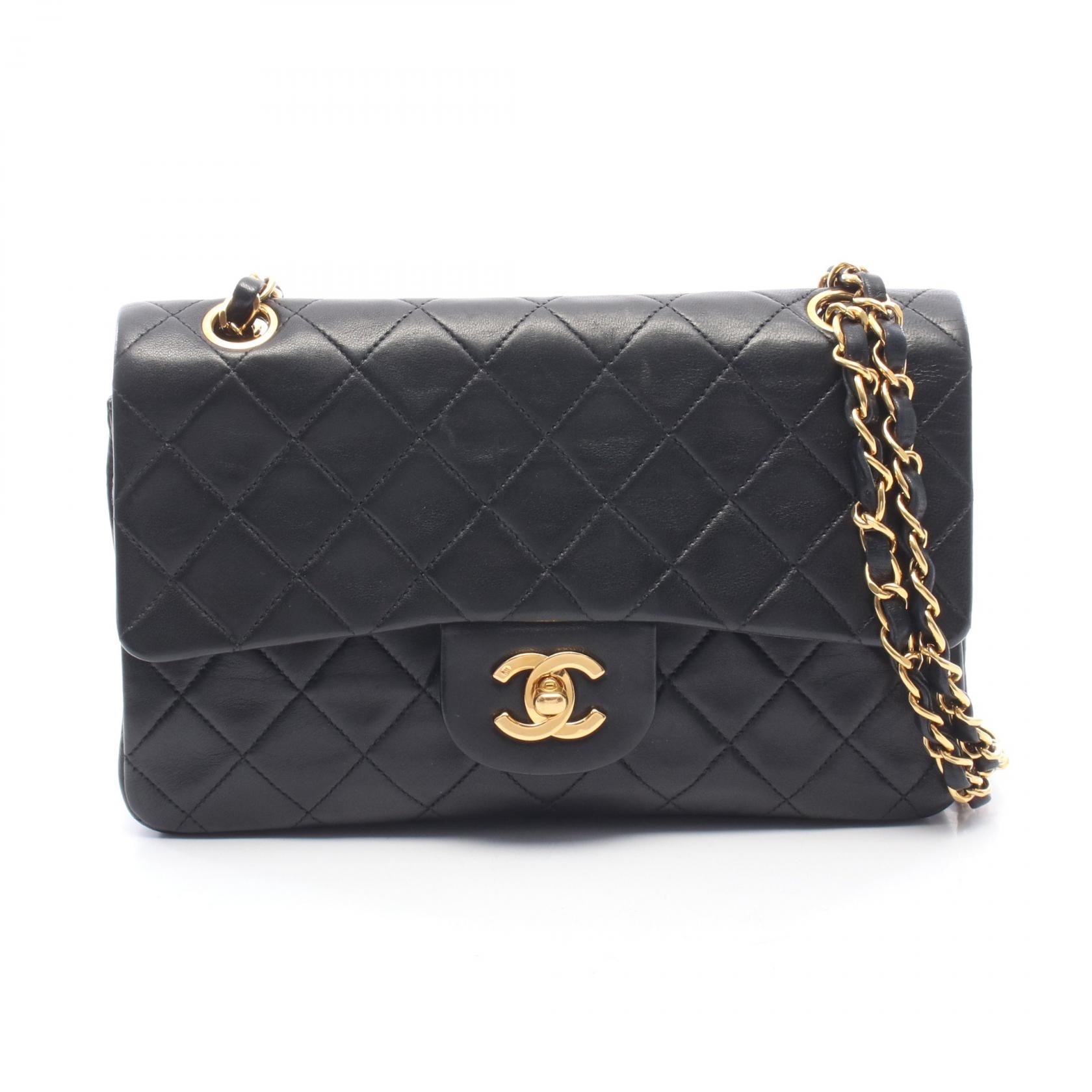 シャネル CHANEL マトラッセ Wフラップ ショルダーバッグ バッグ ラムスキン(羊革) レディース ブラック系 【中古】