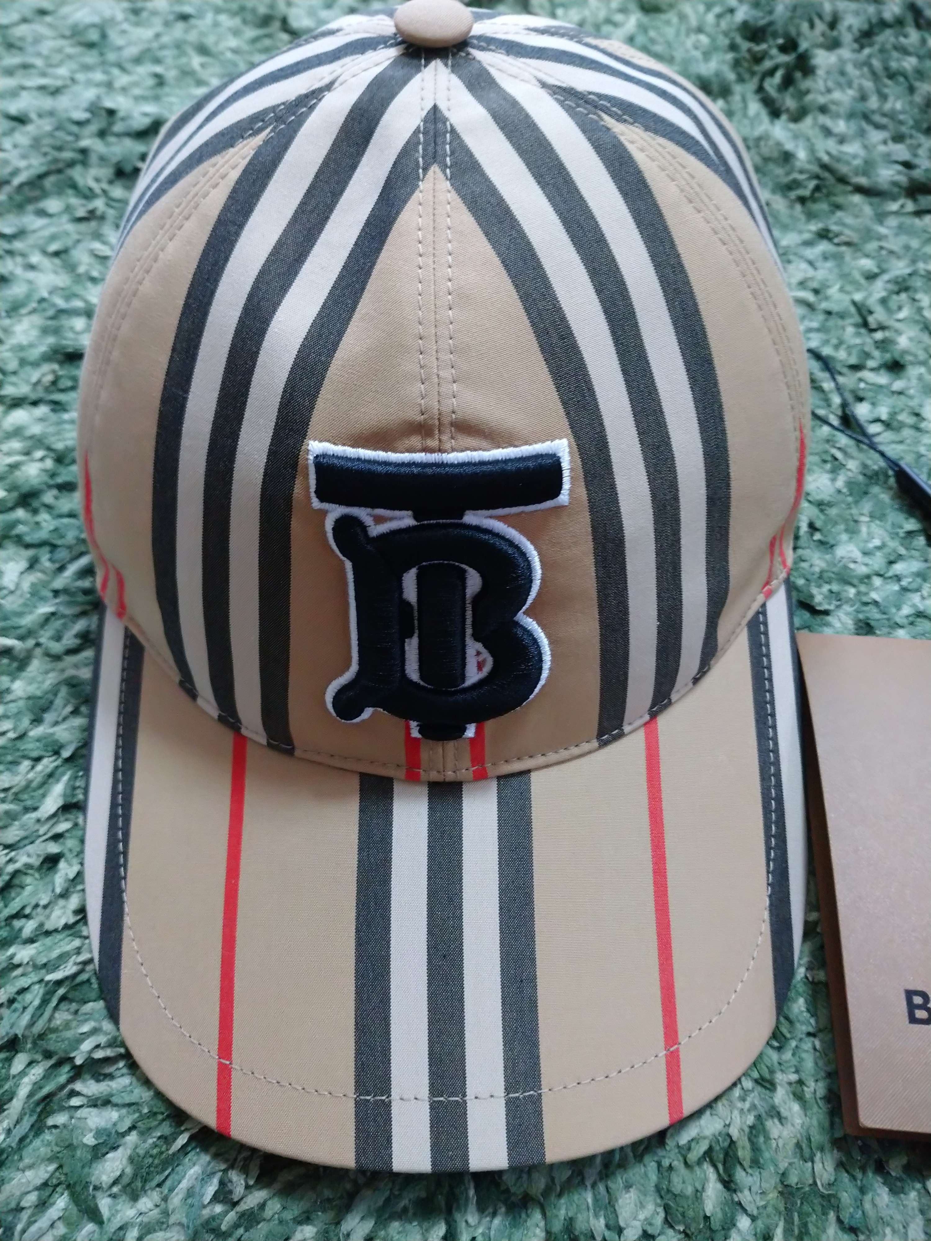 Burberry Monogram Motif Vintage Check Cotton Baseball Cap "Archive Beige"