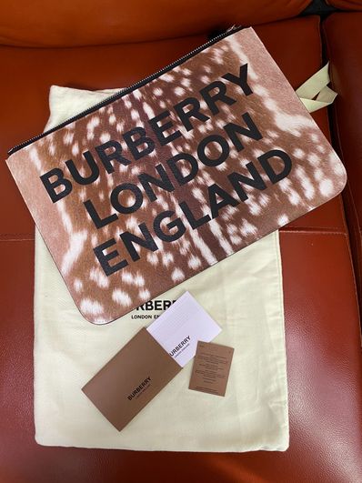 Burberry バーバリー クラッチバック アニマル柄
