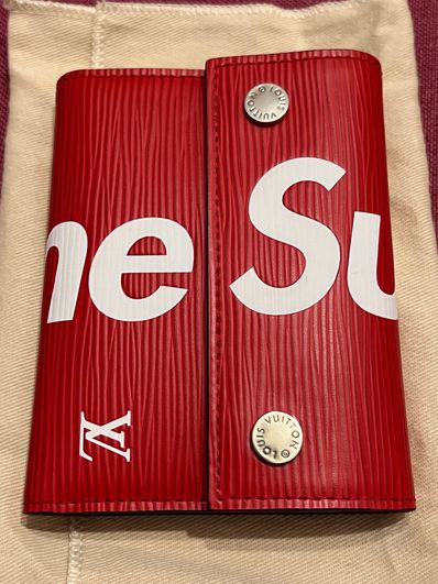 Louis Vuitton x Supreme Chain Wallet "Red"