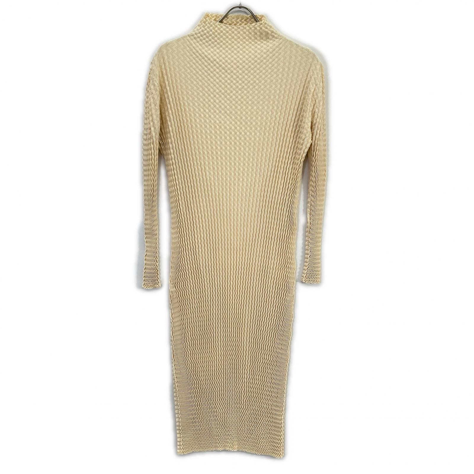 イッセイミヤケ 24AW IM43-KH932 ベージュ プリーツニット ワンピース 2