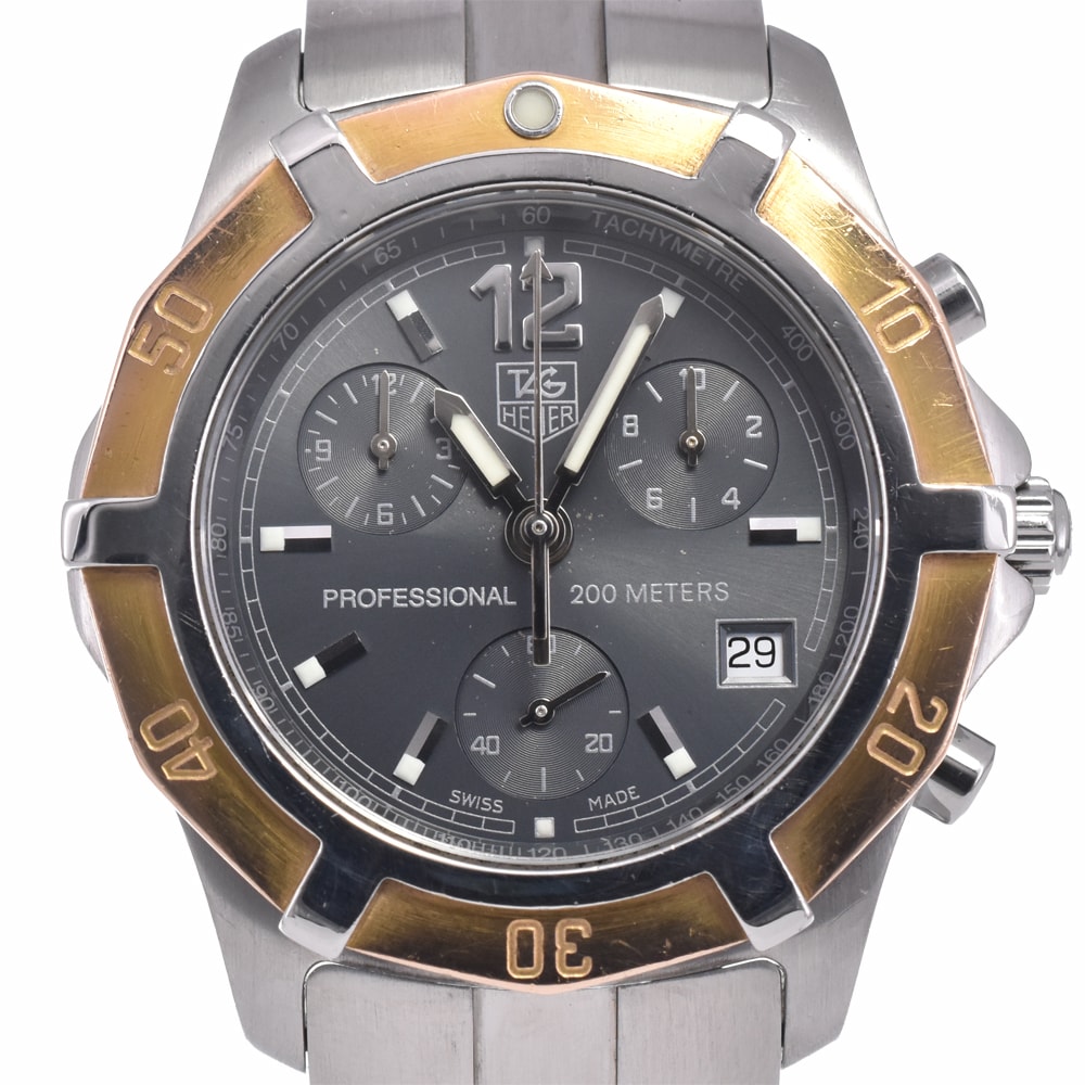 タグホイヤー TAG HEUER CN1150 プロフェッショナル クロノグラフ グレー クォーツ メンズ 内箱付き 腕時計 K#147934
