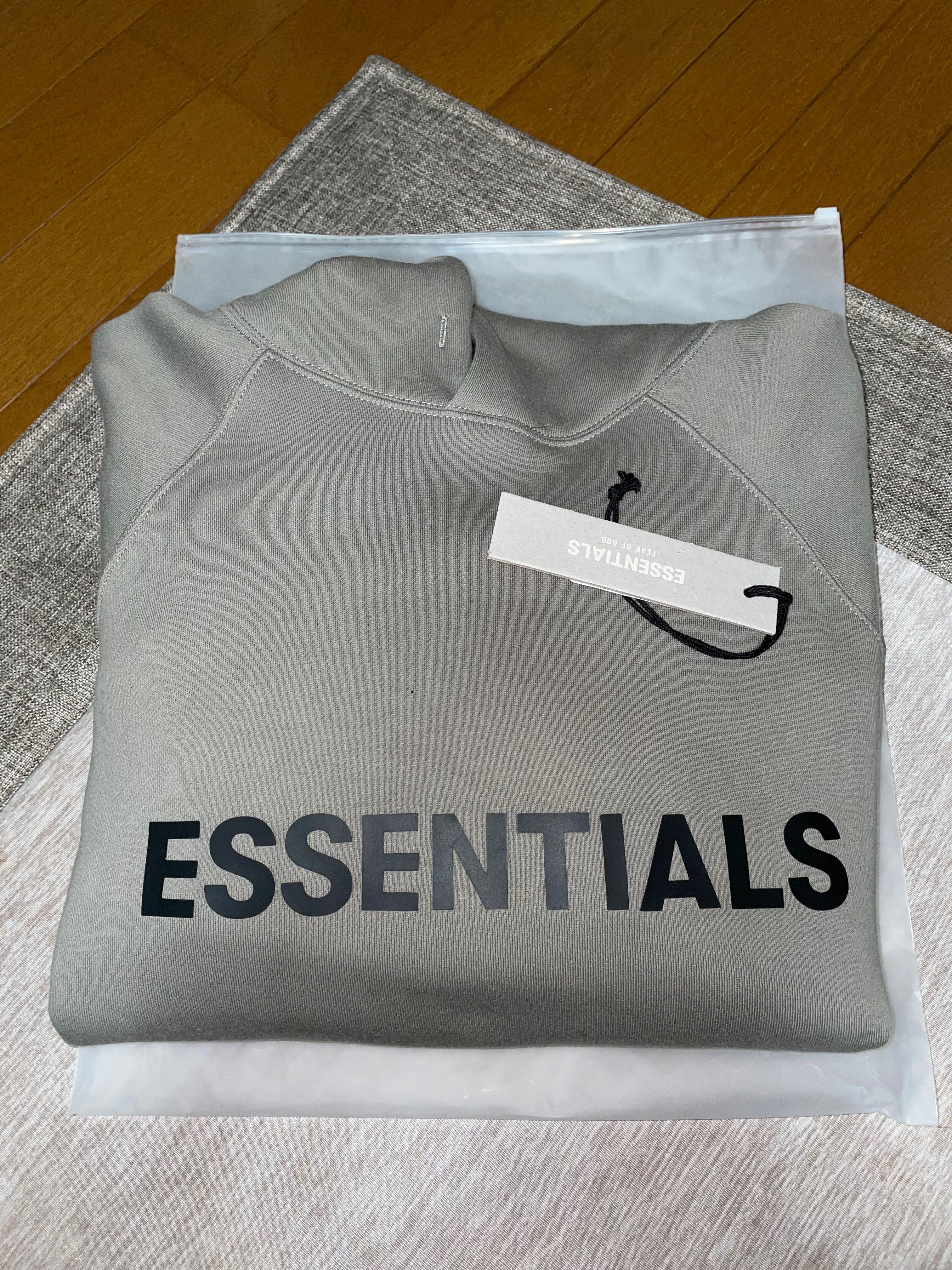 FEAR OF GOD ESSENTIALS 3D Silicon Applique Pullover Hoodie "Charcoal"