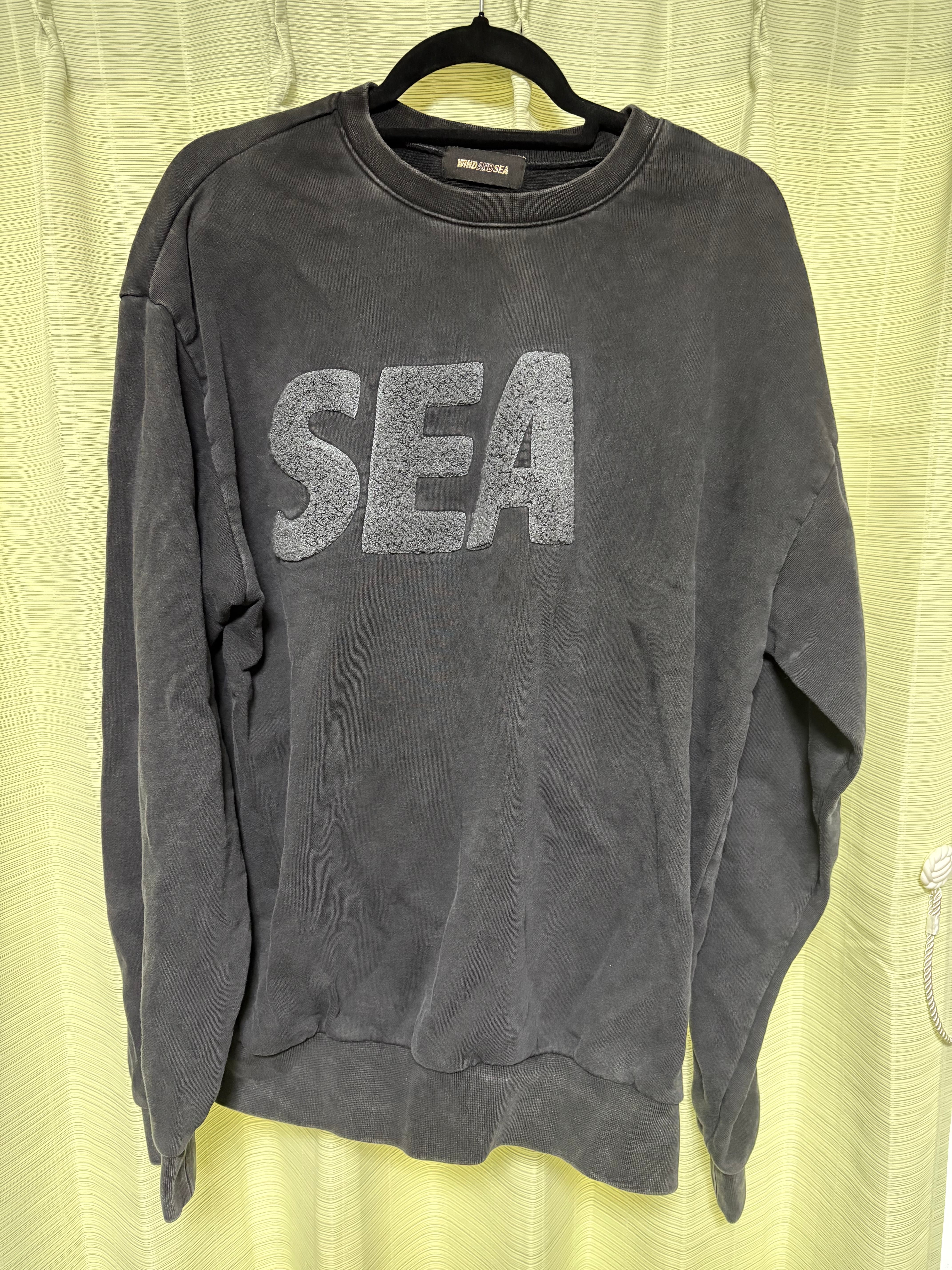 WIND AND SEA Sea Chenille EMB Sulfur Crew Neck "S Black"