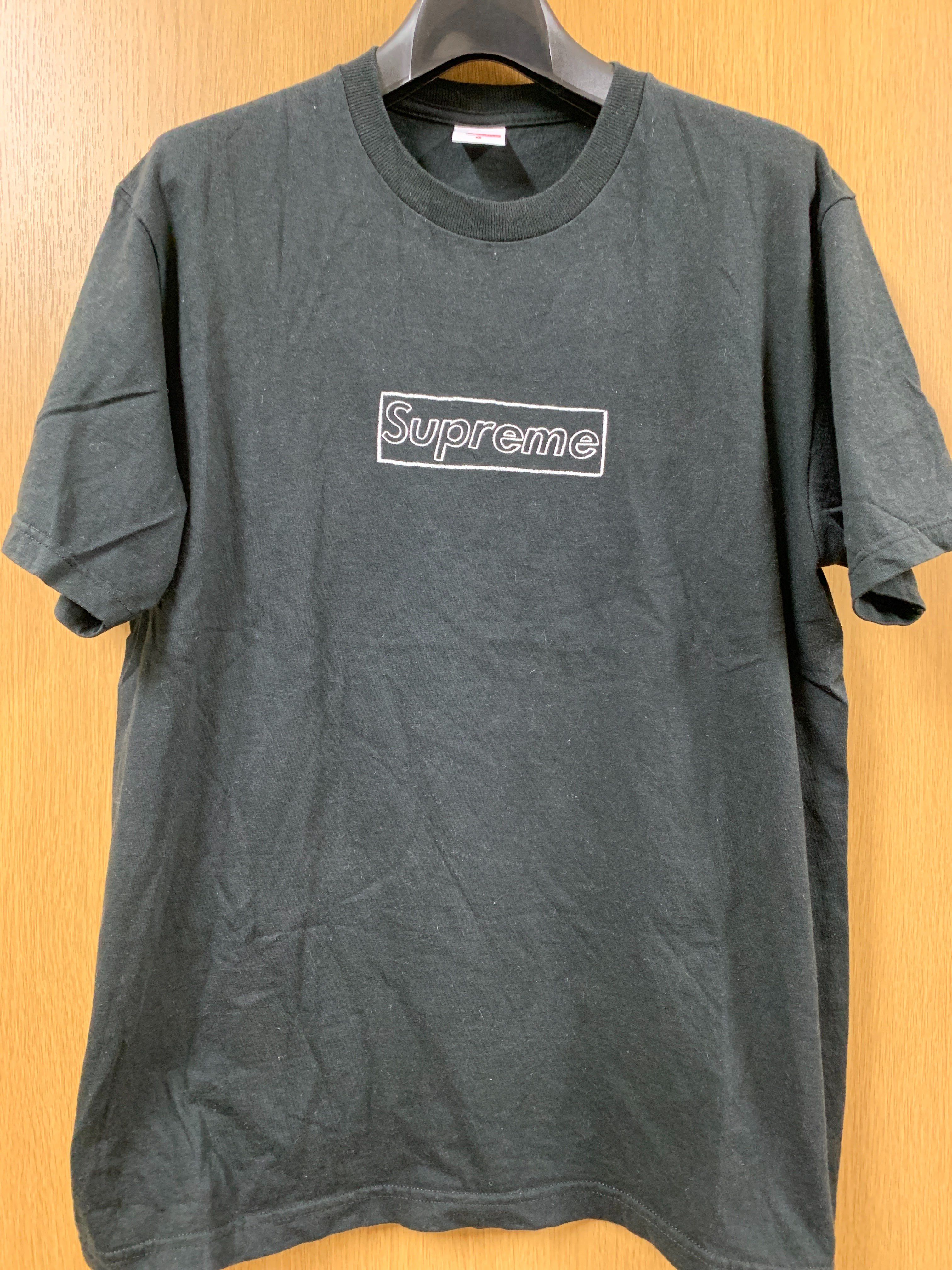 Supreme KAWS Chalk Logo Tee "Black"