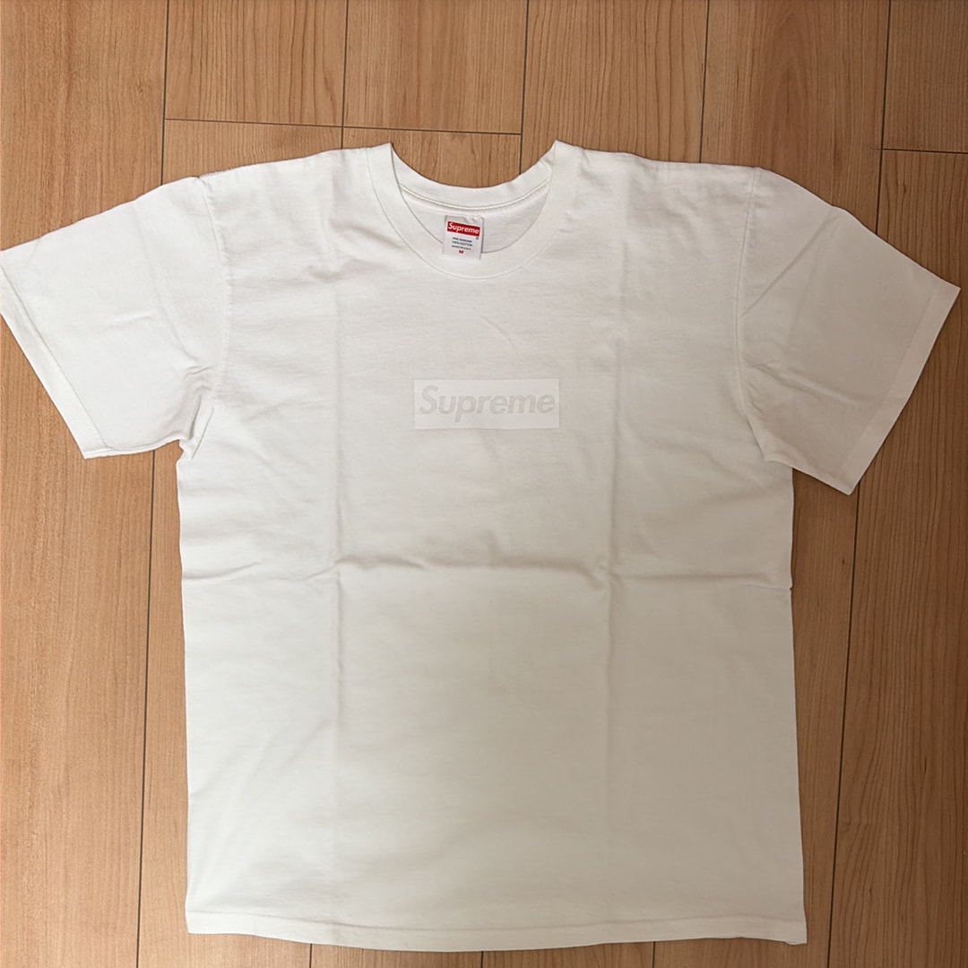 シュプリーム トーナル ボックス ロゴ Tシャツ "ホワイト"