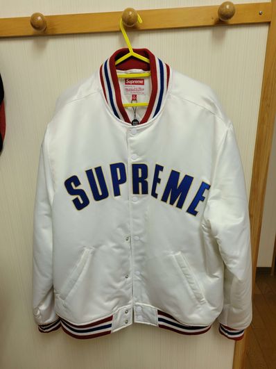 Supreme / Mitchell & Ness® Satin Varsity Jacket "White"