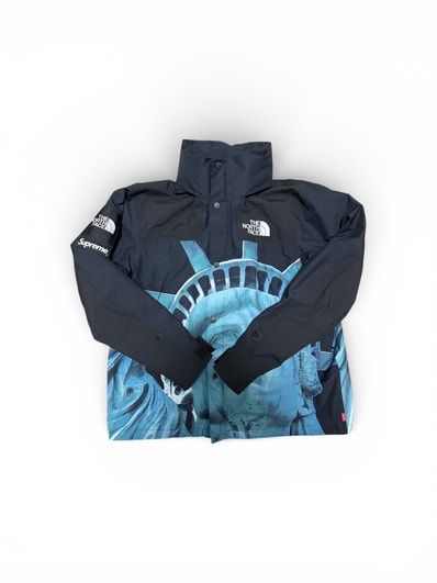Supreme x The North Face Statue of Liberty Mountain Jacket "Black"