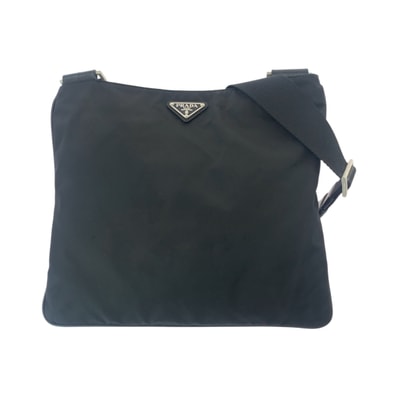 美品 PRADA プラダ テスート 三角ロゴプレート ブラック 黒 シルバー金具 ナイロン ショルダーバッグ ポシェット 506712 【中古】