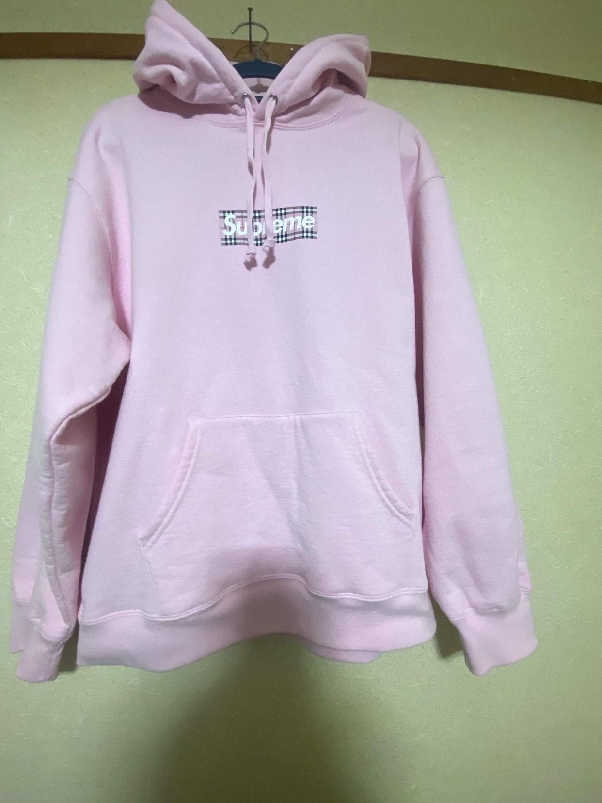 Supreme / Burberry Box Logo Hooded Sweatshirt "Pink"