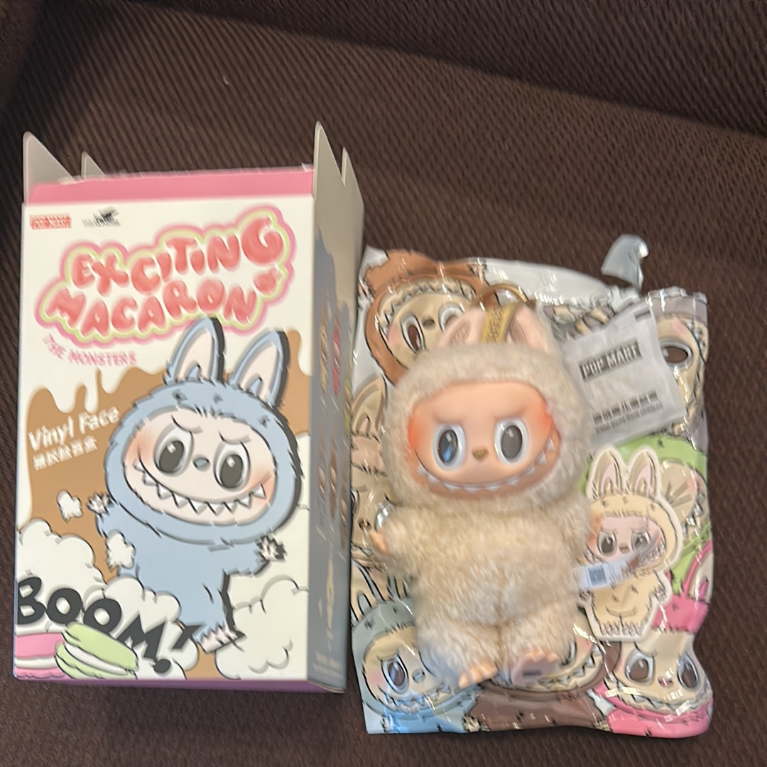 POP MART THE MONSTERS (LABUBU) Exciting Macaron Plush Series SOYMILK