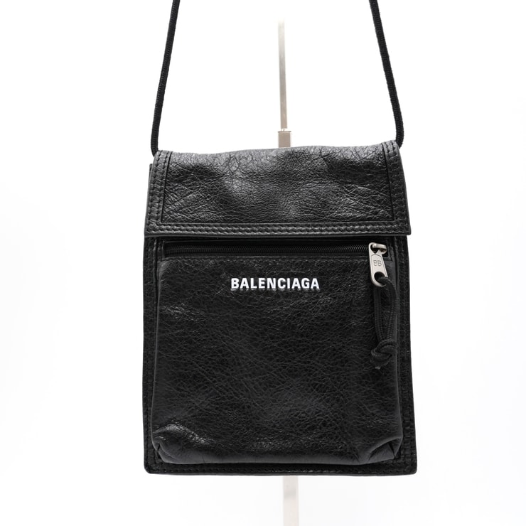 BALENCIAGA(バレンシアガ)エクスプローラー ストラップ付きスモールポーチ ショルダーバッグ ブラック レザー シルバー金具 ユニセックス【中古】