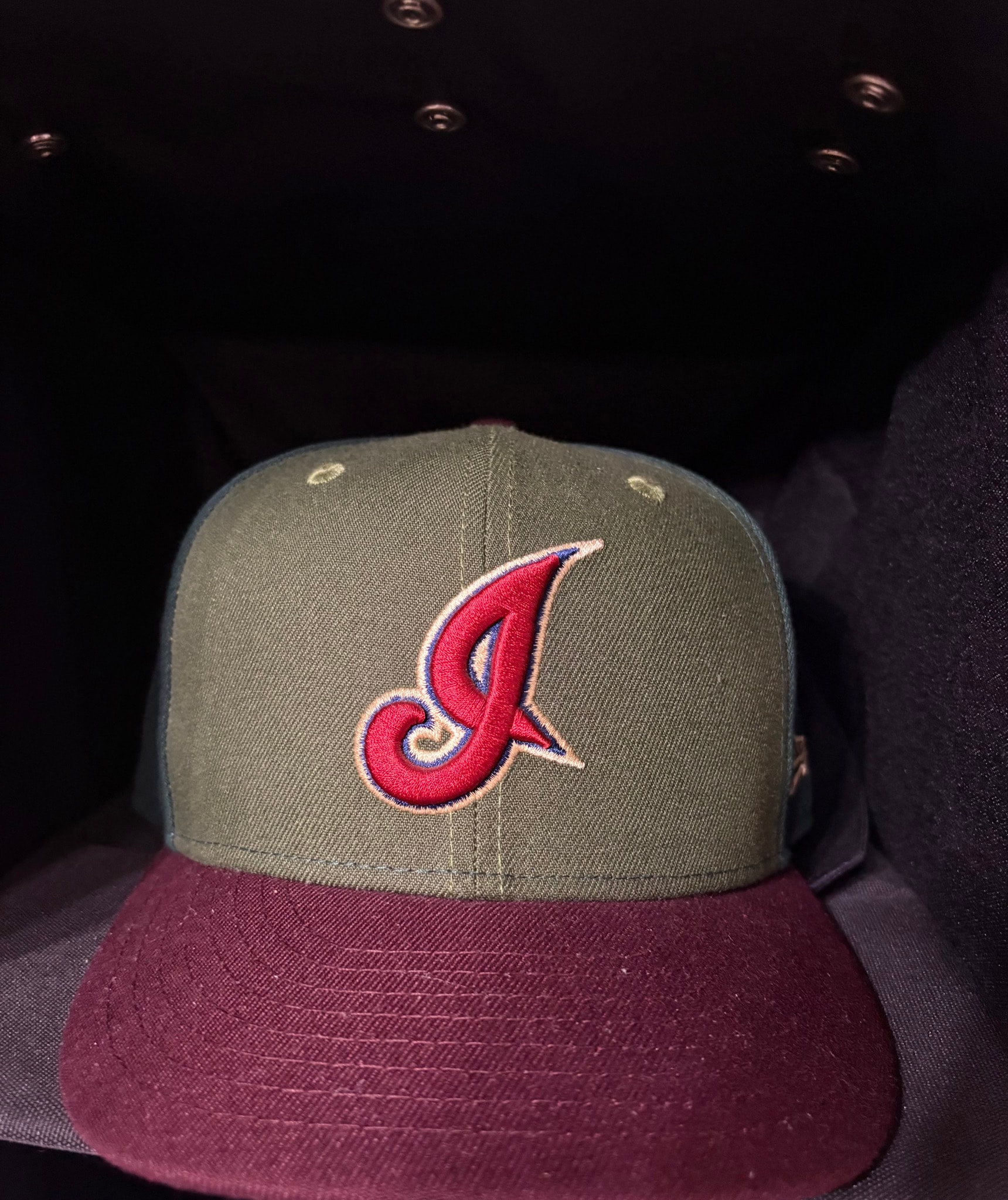 NEW ERA x THE CAP 5950 Cleveland Indians Rifle "Green/Dark Green"