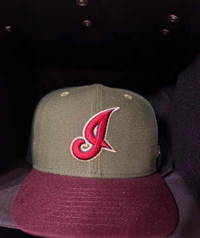 NEW ERA x THE CAP 5950 Cleveland Indians Rifle "Green/Dark Green"