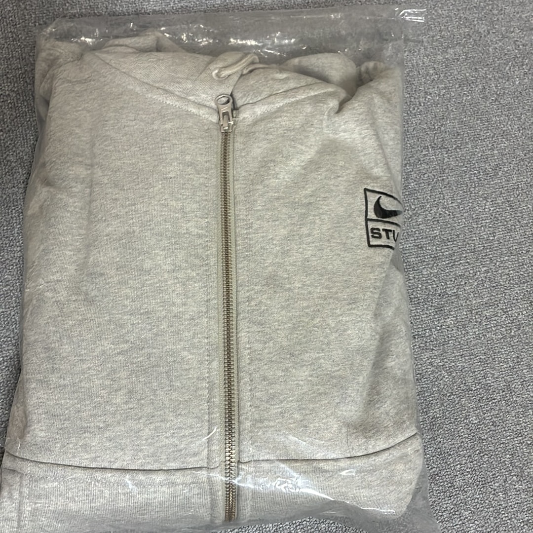 Stussy x Nike Fleece Zip Hoodie "Grey Heather" (US Size) FJ9181-050