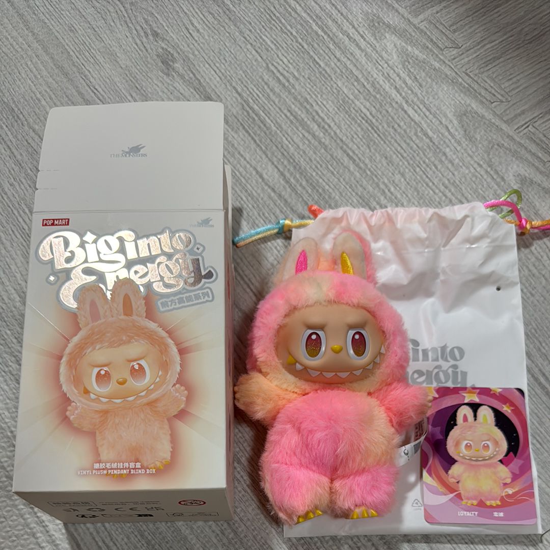 POP MART THE MONSTERS (LABUBU) Big into Energy Series Plush Pendant LOYALTY