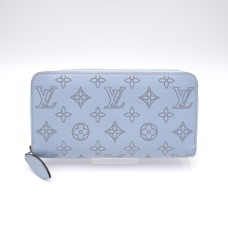 LOUIS VUITTON(ルイ・ヴィトン)マヒナ ジッピーウォレット 長財布 ラウンドファスナー ブルーニュアージュ ライトブルー パーフォレーション モノグラム レザー シルバー金具 レディース M81053【中古】