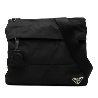 プラダ 三角ロゴプレート 斜め掛け ショルダーバッグ ブラック ナイロン レディース PRADA 【中古】