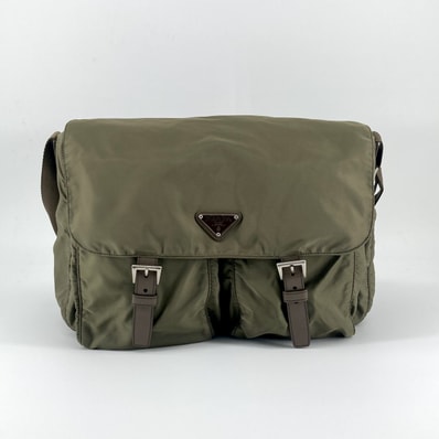 PRADA(プラダ) メッセンジャーバッグ ナイロン B1738F ショルダーバッグ カーキ