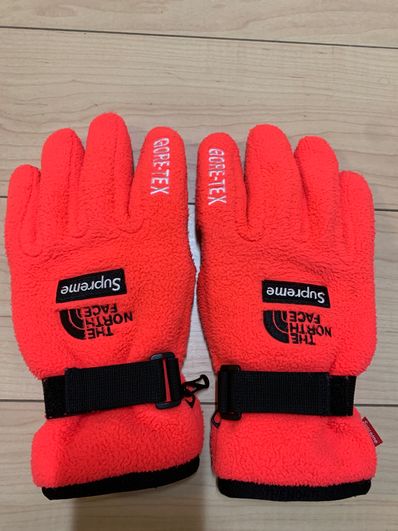 Supreme x The North Face RTG Fleece Gloves Supreme x The North Face RTG Fleece Gloves