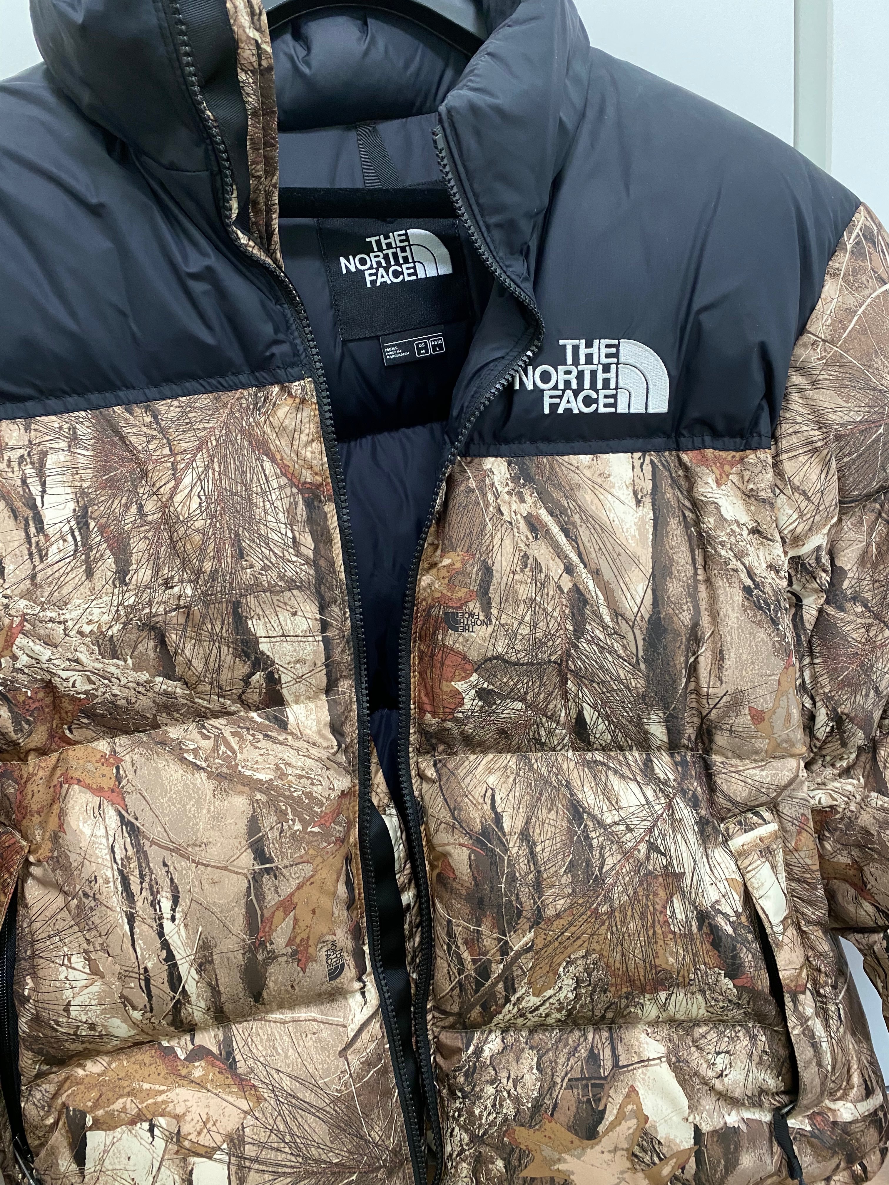 The North Face 1996 RETRO NUPTSE PACKABLE JACKET 海外版 "Leaves"